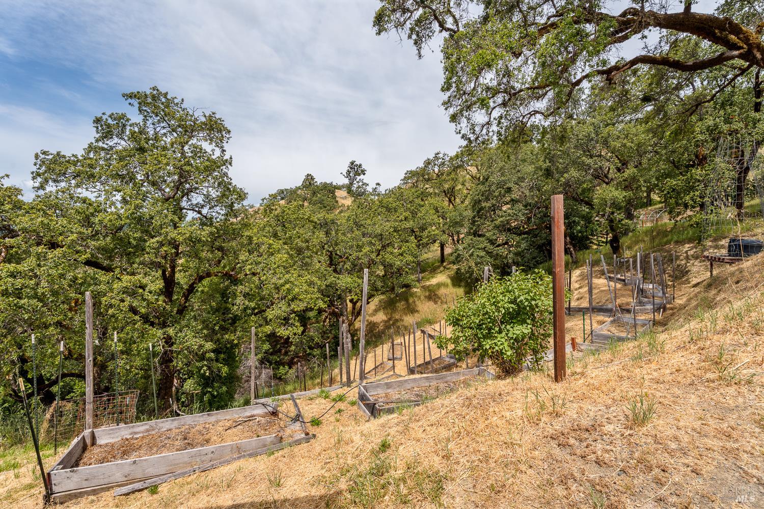 18700 Scenic Drive Redwood Valley CA 95470
