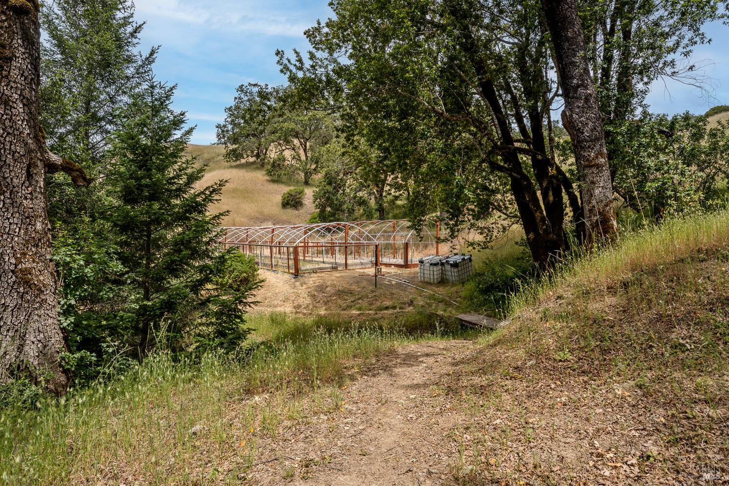18700 Scenic Drive Redwood Valley CA 95470