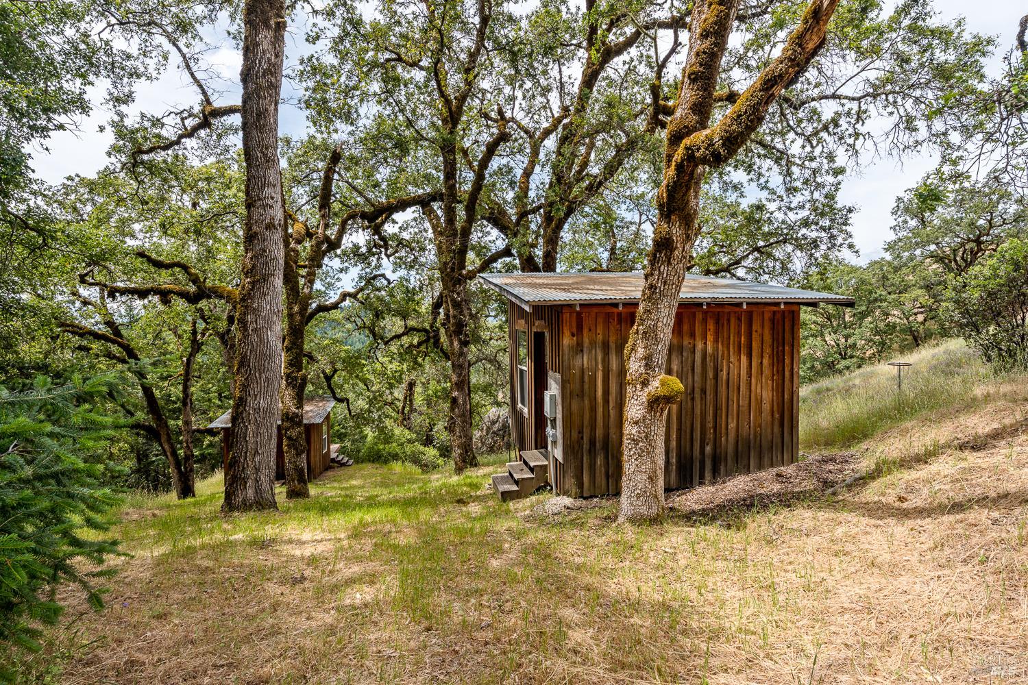 18700 Scenic Drive Redwood Valley CA 95470
