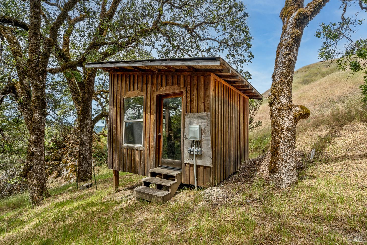 18700 Scenic Drive Redwood Valley CA 95470