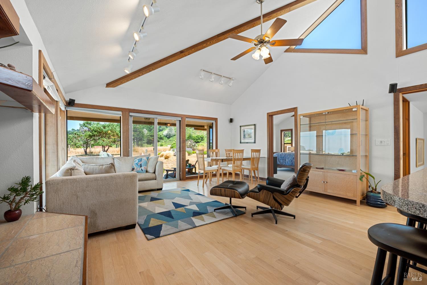44600 Pomo Lake Drive Manchester CA 95459