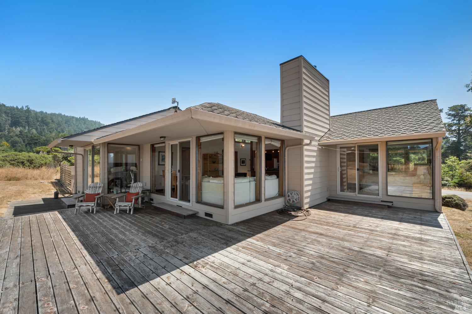 44600 Pomo Lake Drive Manchester CA 95459