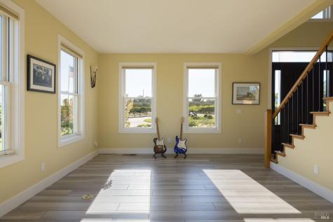 1626 Abramson Road Santa Rosa CA 95401