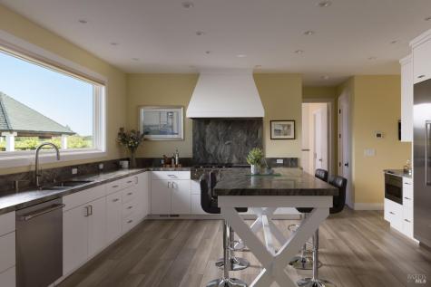 1626 Abramson Road Santa Rosa CA 95401