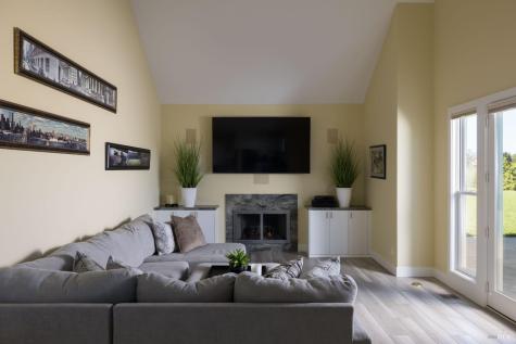 1626 Abramson Road Santa Rosa CA 95401