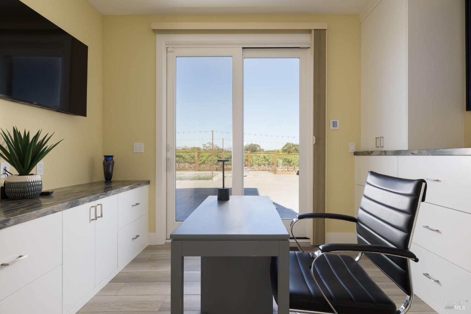 1626 Abramson Road Santa Rosa CA 95401