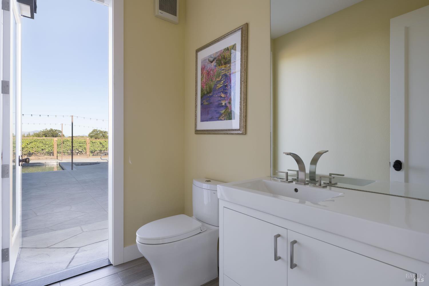 1626 Abramson Road Santa Rosa CA 95401