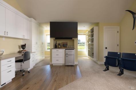 1626 Abramson Road Santa Rosa CA 95401
