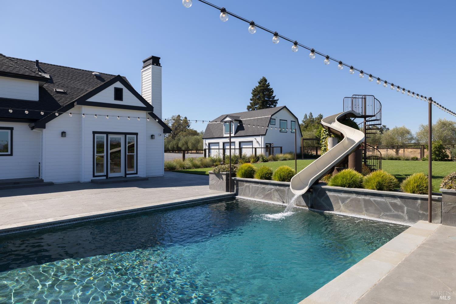 1626 Abramson Road Santa Rosa CA 95401