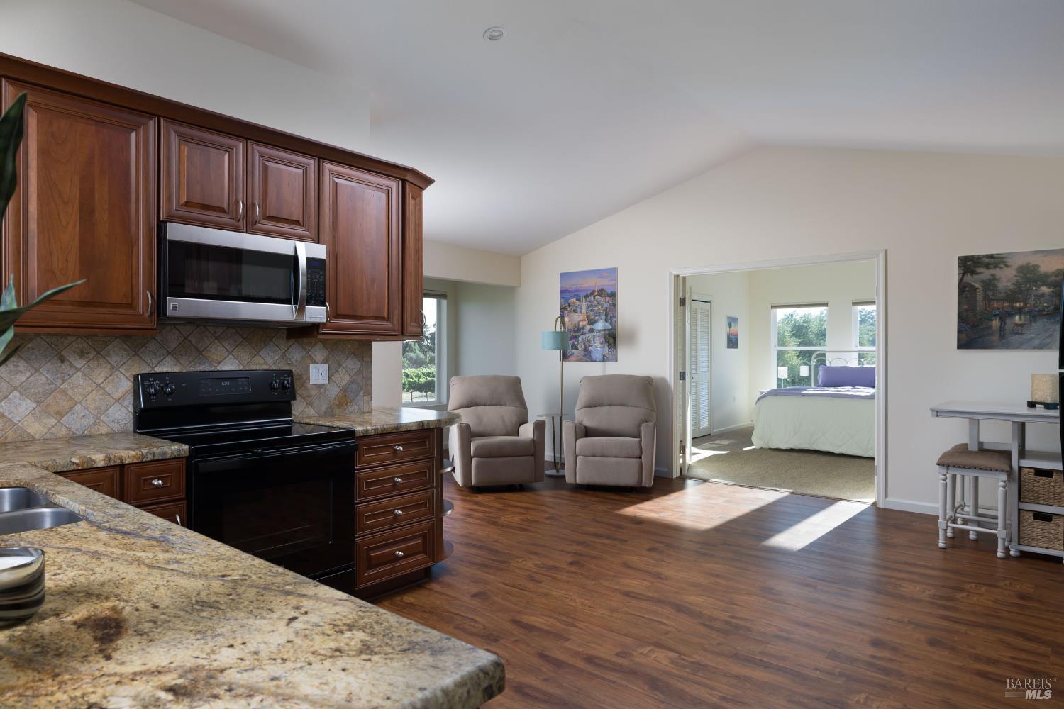 1626 Abramson Road Santa Rosa CA 95401