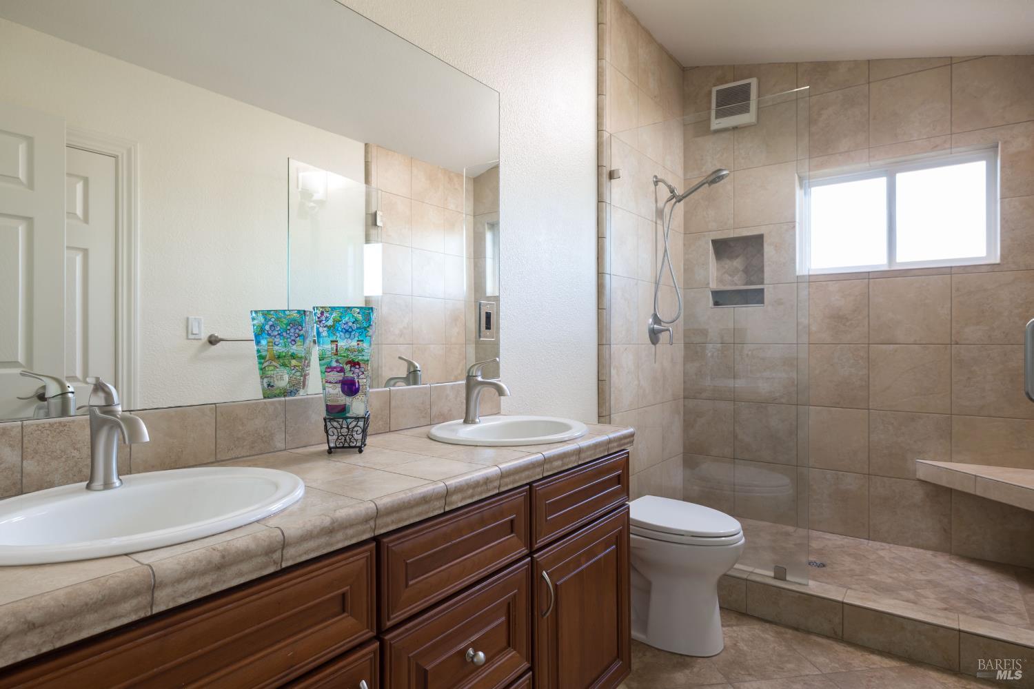 1626 Abramson Road Santa Rosa CA 95401