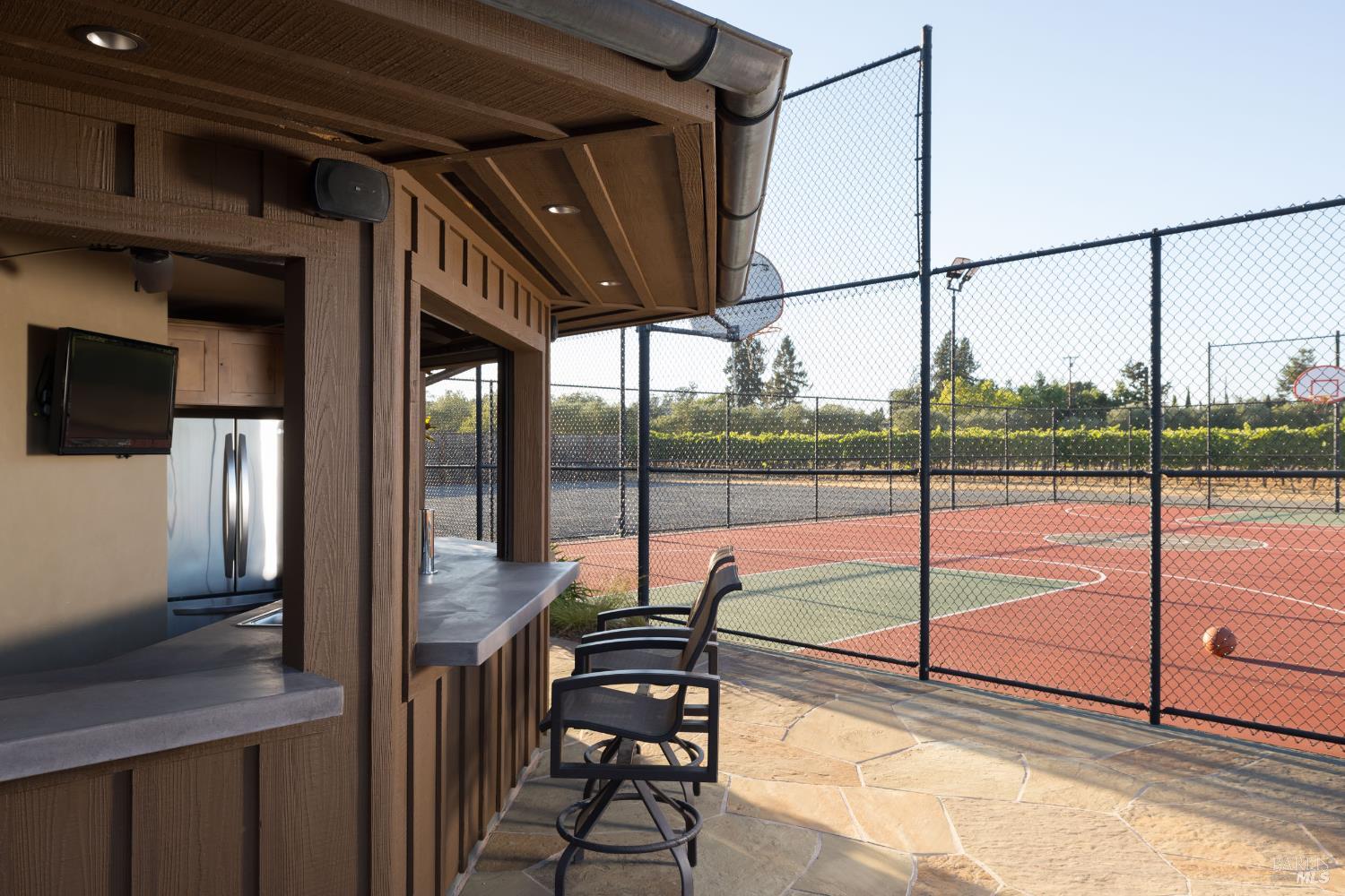 1626 Abramson Road Santa Rosa CA 95401