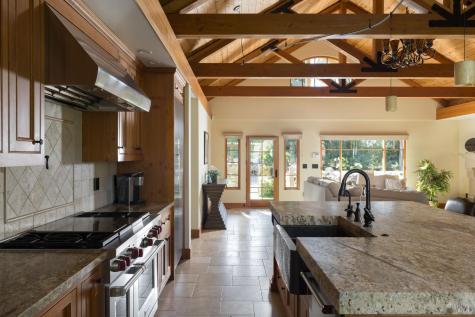 1626 Abramson Road Santa Rosa CA 95401