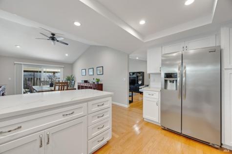 1602 Flanigan Way Petaluma CA 94954