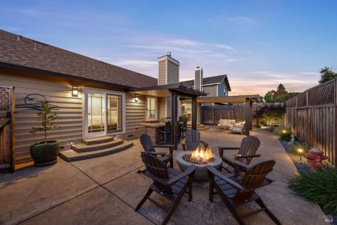 1602 Flanigan Way Petaluma CA 94954