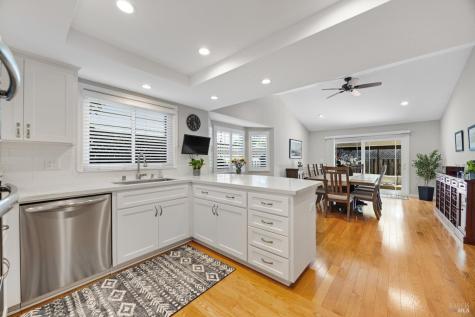1602 Flanigan Way Petaluma CA 94954