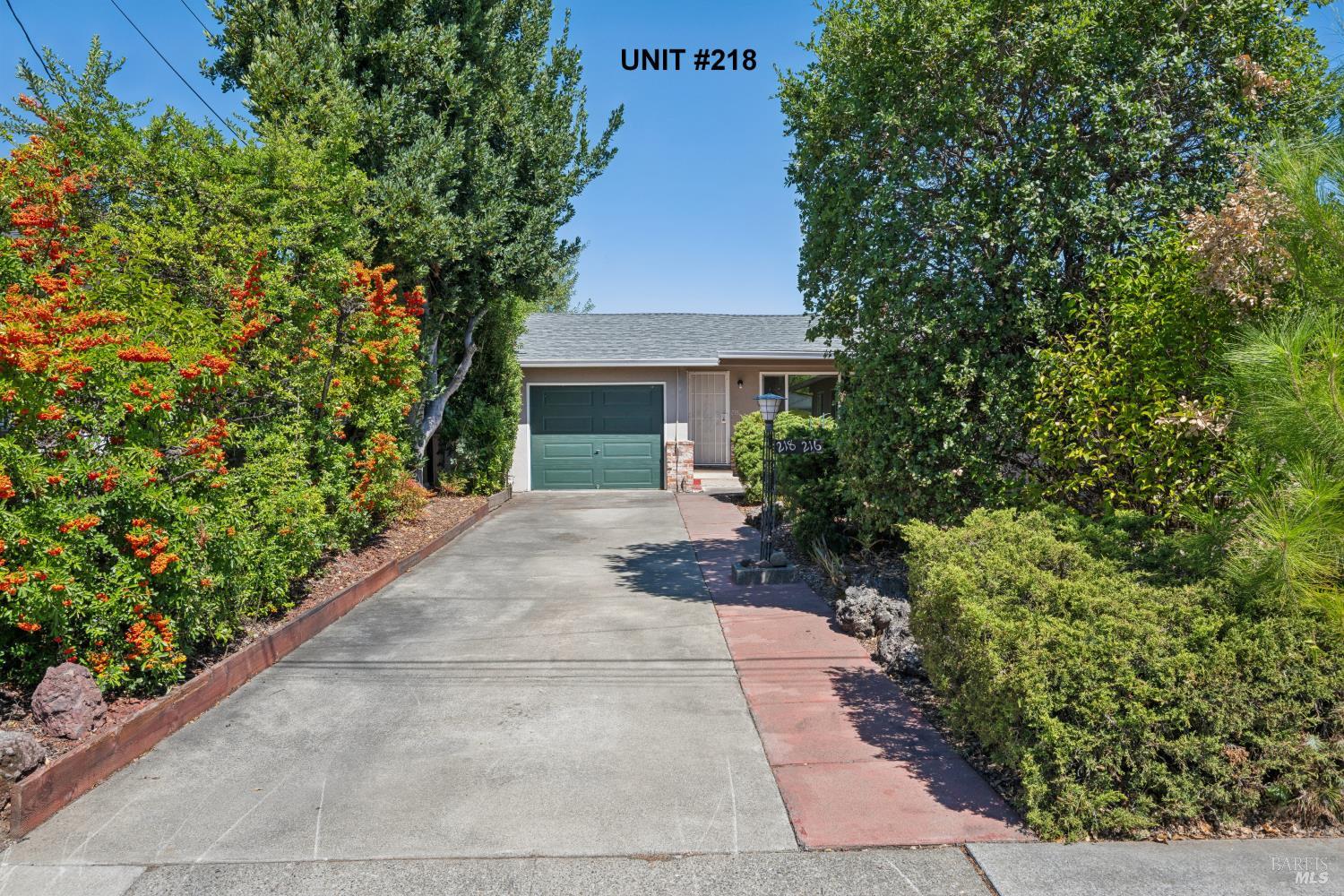 216-218 Andrieux Street Sonoma CA 95476