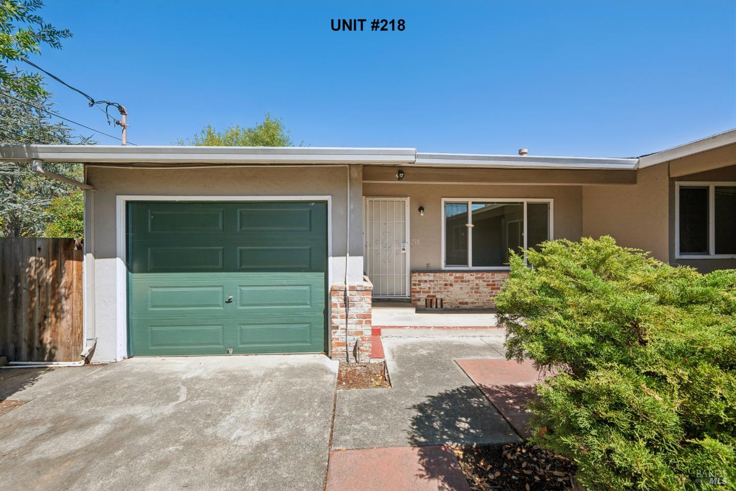 216-218 Andrieux Street Sonoma CA 95476