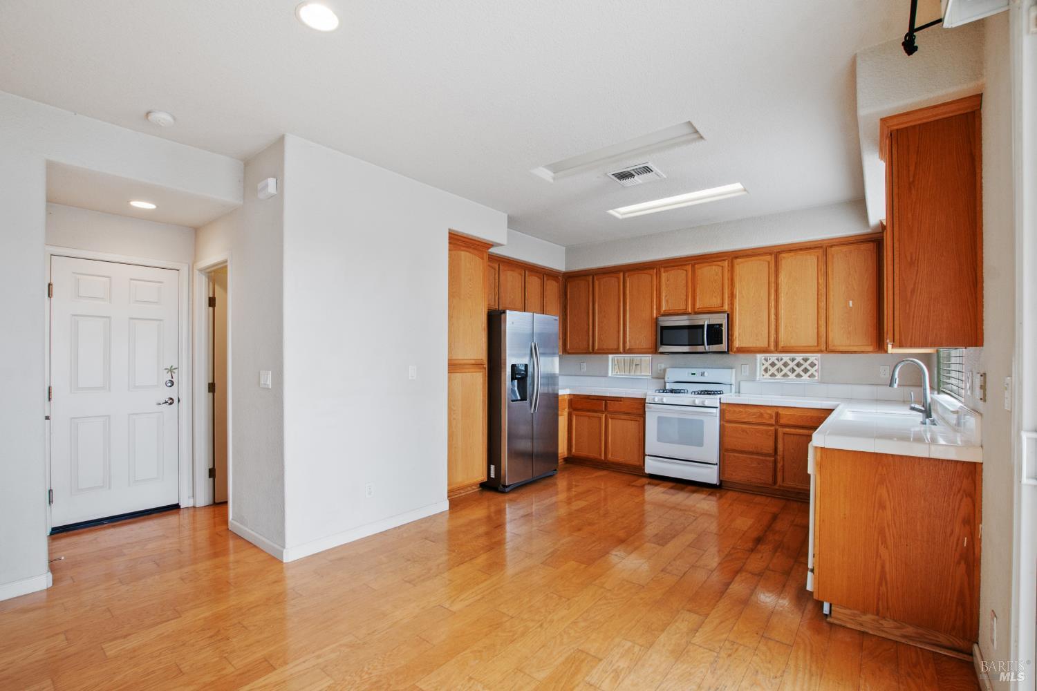 4056 Rickenbacker Drive Santa Rosa CA 95407