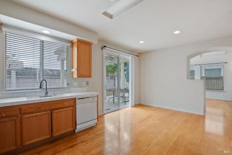 4056 Rickenbacker Drive Santa Rosa CA 95407