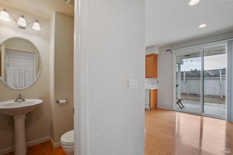 4056 Rickenbacker Drive Santa Rosa CA 95407