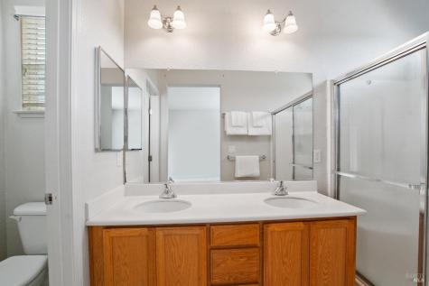 4056 Rickenbacker Drive Santa Rosa CA 95407