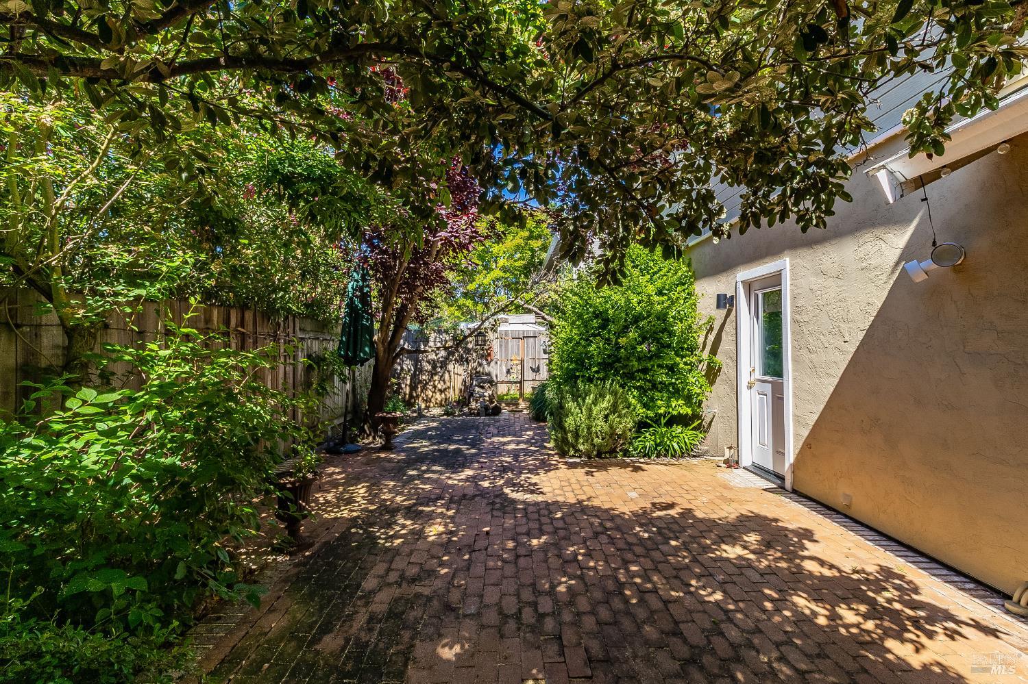 528 Laurel Court Benicia CA 94510
