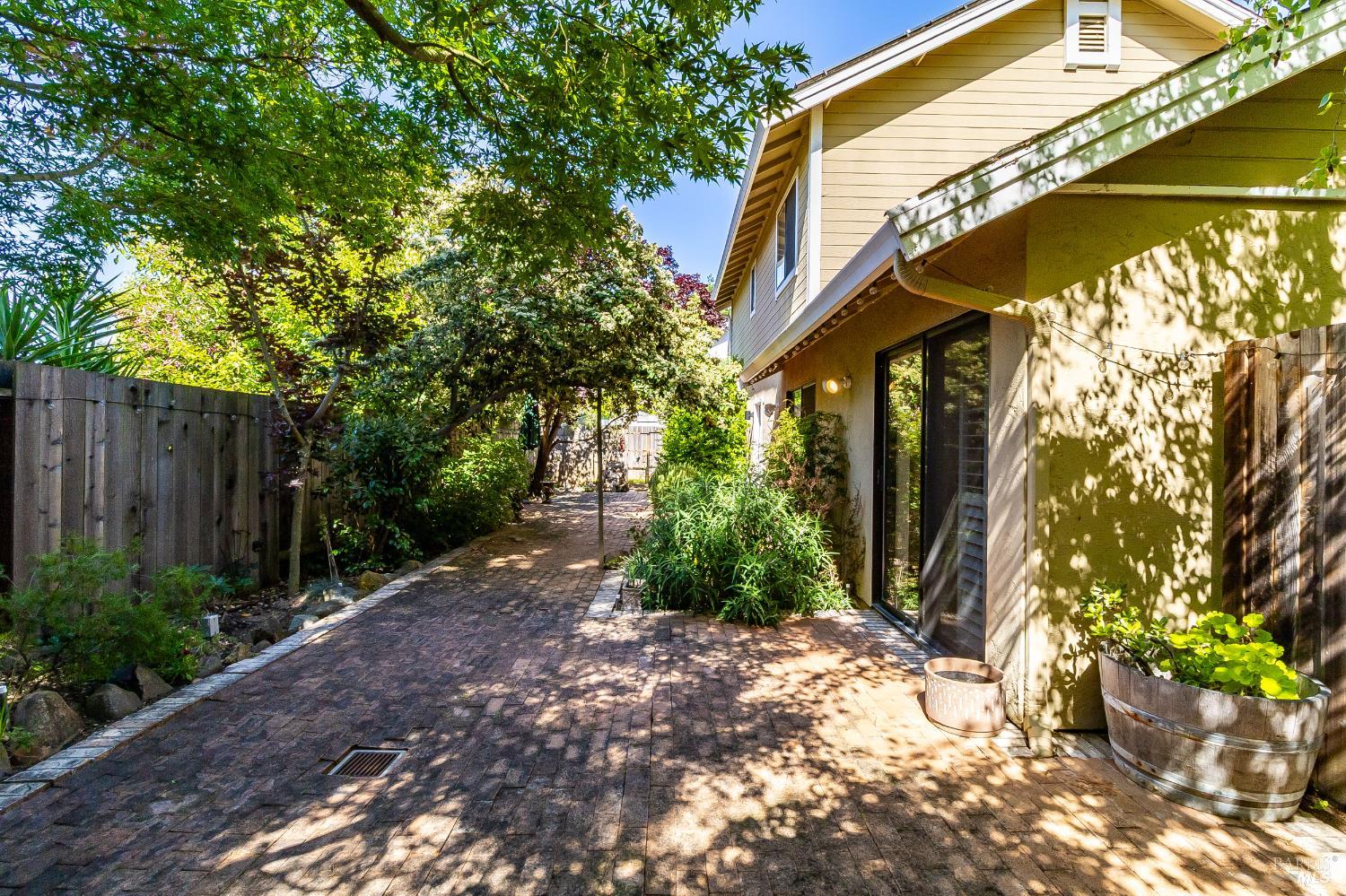 528 Laurel Court Benicia CA 94510