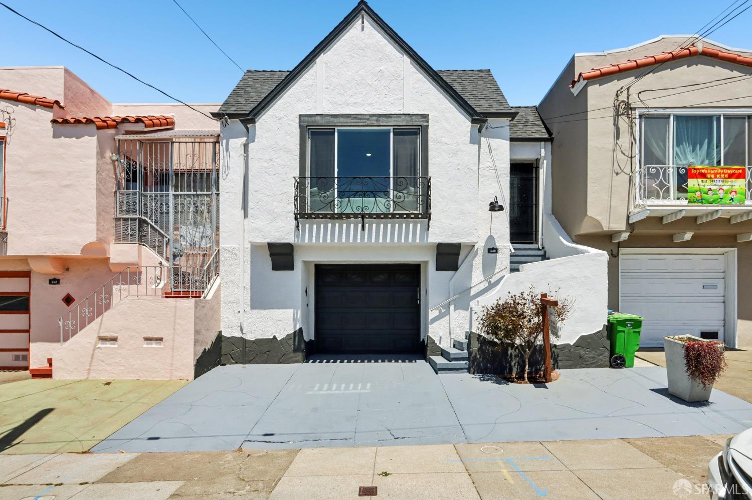 648 Thornton Avenue San Francisco CA 94124