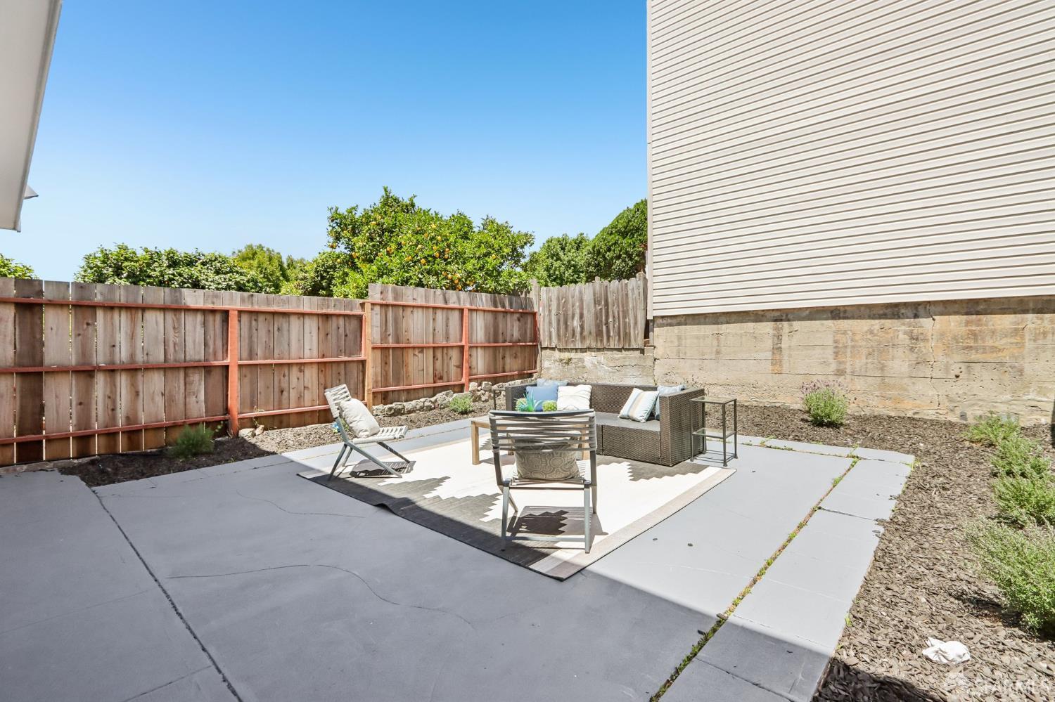 648 Thornton Avenue San Francisco CA 94124