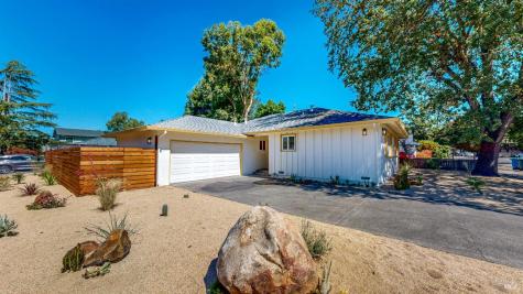 2257 Yucca Street Santa Rosa CA 95405