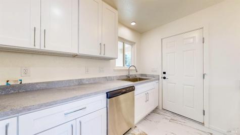 2257 Yucca Street Santa Rosa CA 95405