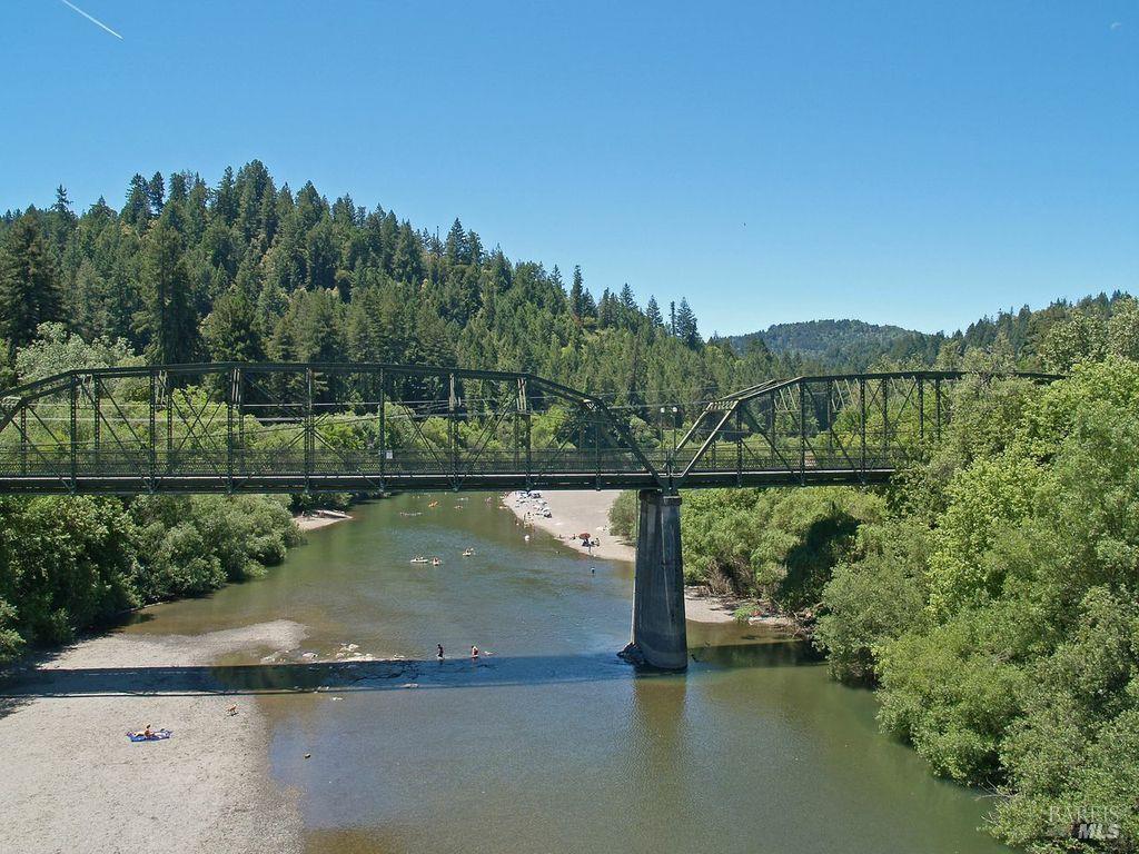 14194 Lovers Lane Guerneville CA 95446