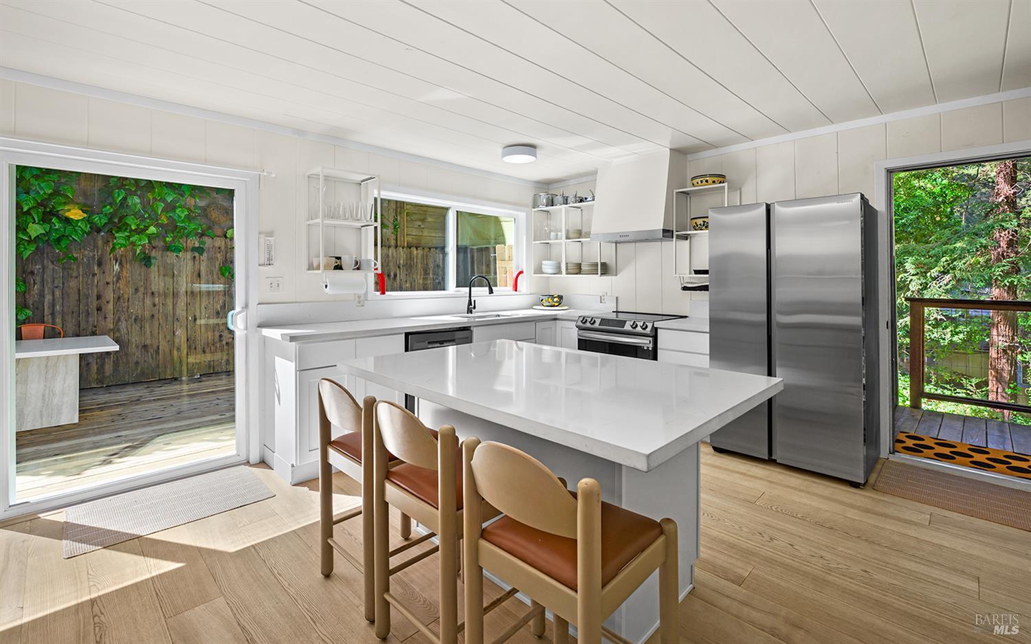 14194 Lovers Lane Guerneville CA 95446
