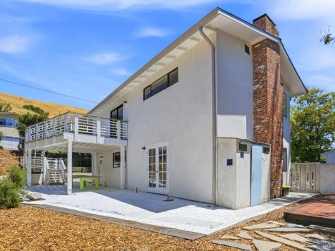 821 Las Colindas Road San Rafael CA 94903