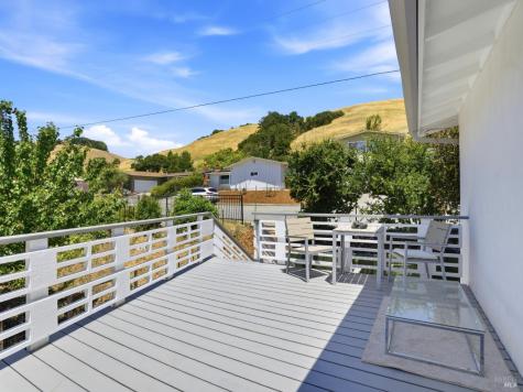 821 Las Colindas Road San Rafael CA 94903