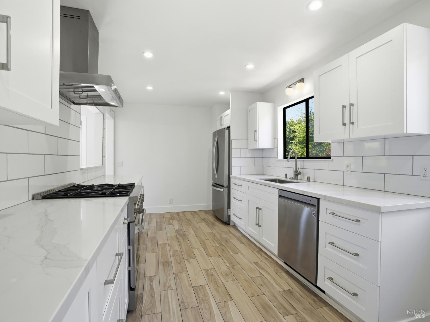 821 Las Colindas Road San Rafael CA 94903