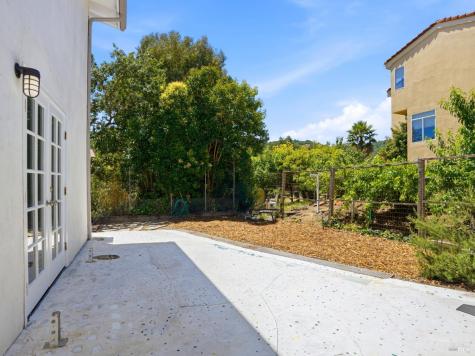 821 Las Colindas Road San Rafael CA 94903