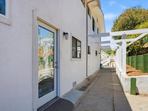821 Las Colindas Road San Rafael CA 94903