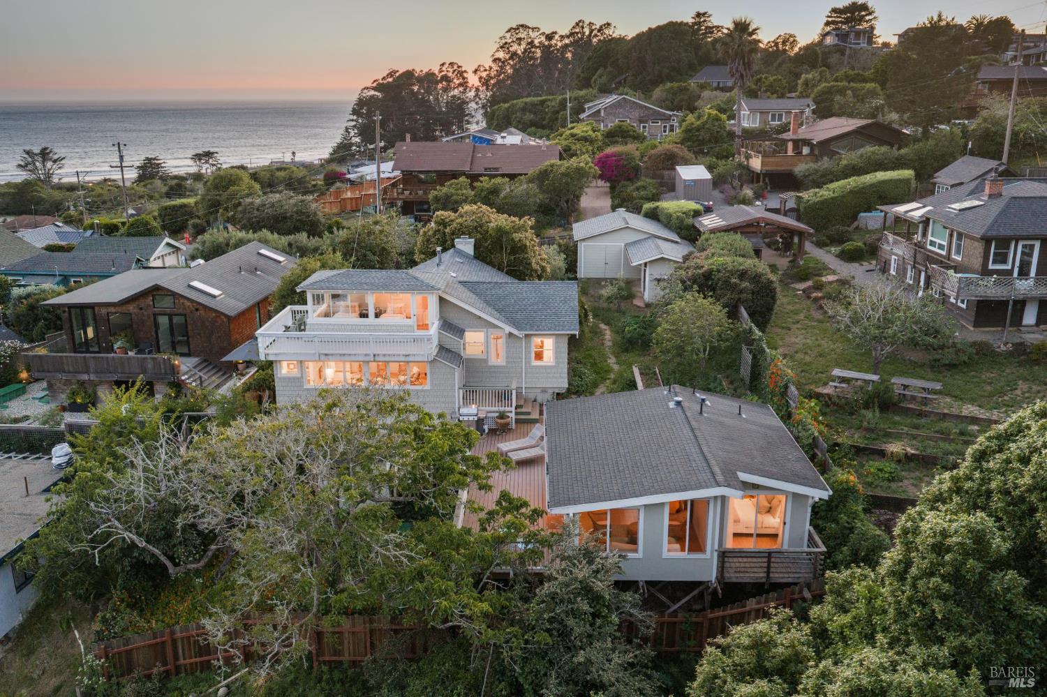 40 Laurel Avenue Stinson Beach CA 94970
