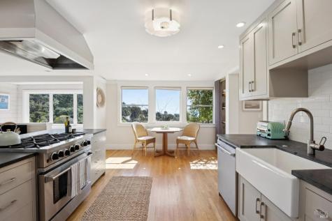 40 Laurel Avenue Stinson Beach CA 94970