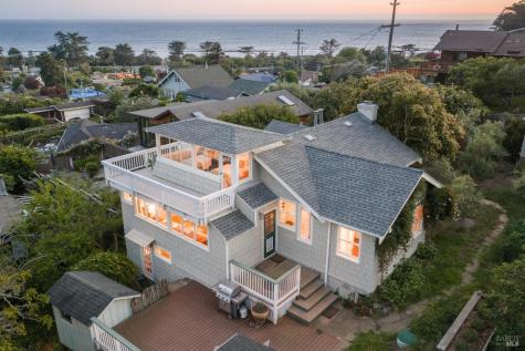 40 Laurel Avenue Stinson Beach CA 94970