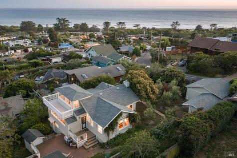 40 Laurel Avenue Stinson Beach CA 94970