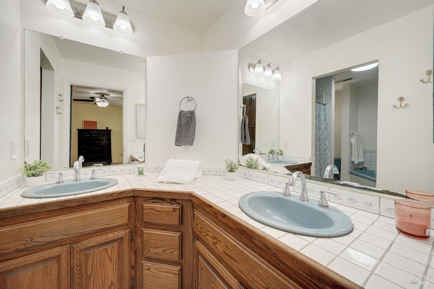7270 Summerwood Lane Vacaville CA 95688
