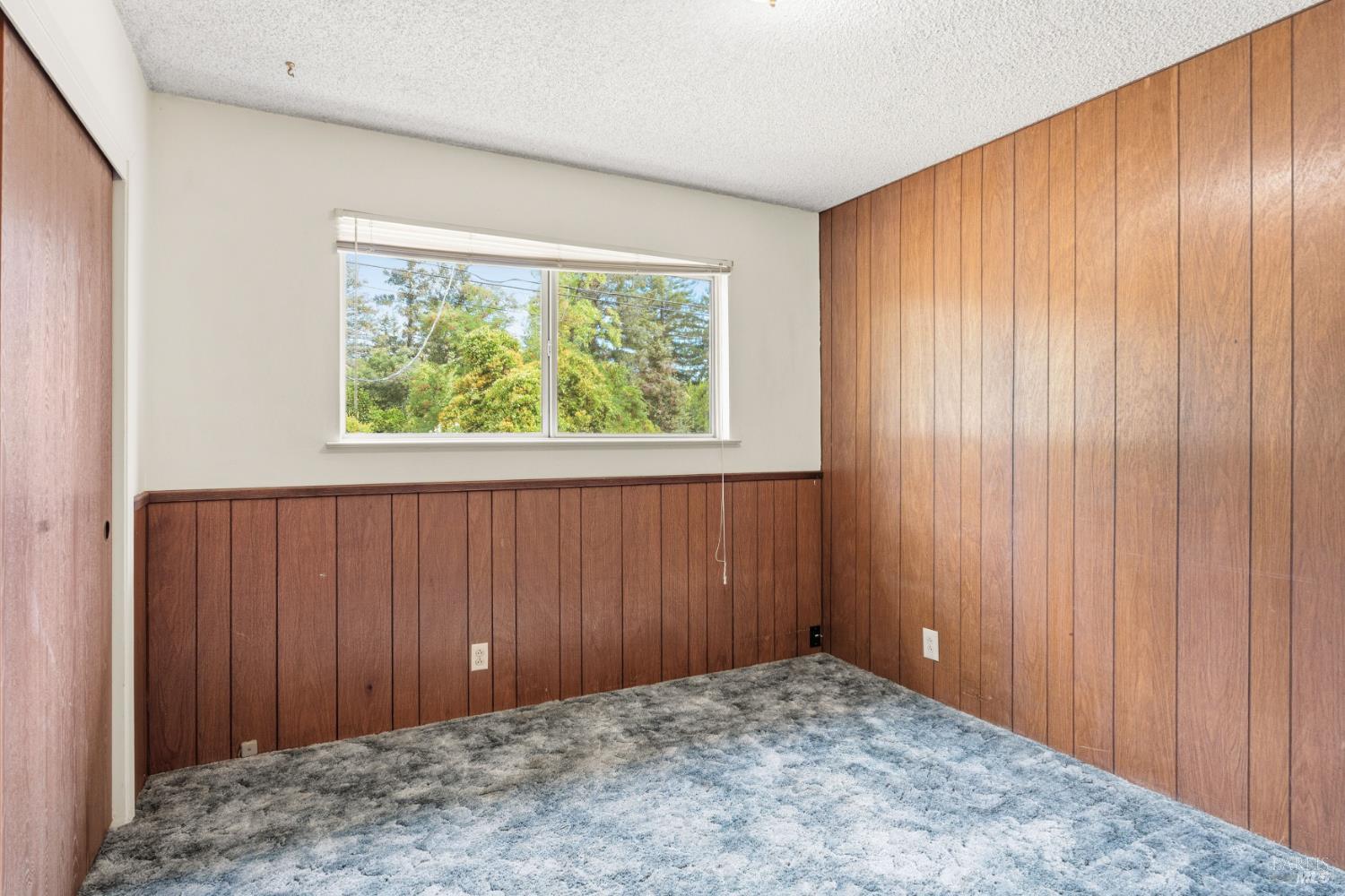 1691 Crane Road Ukiah CA 95482