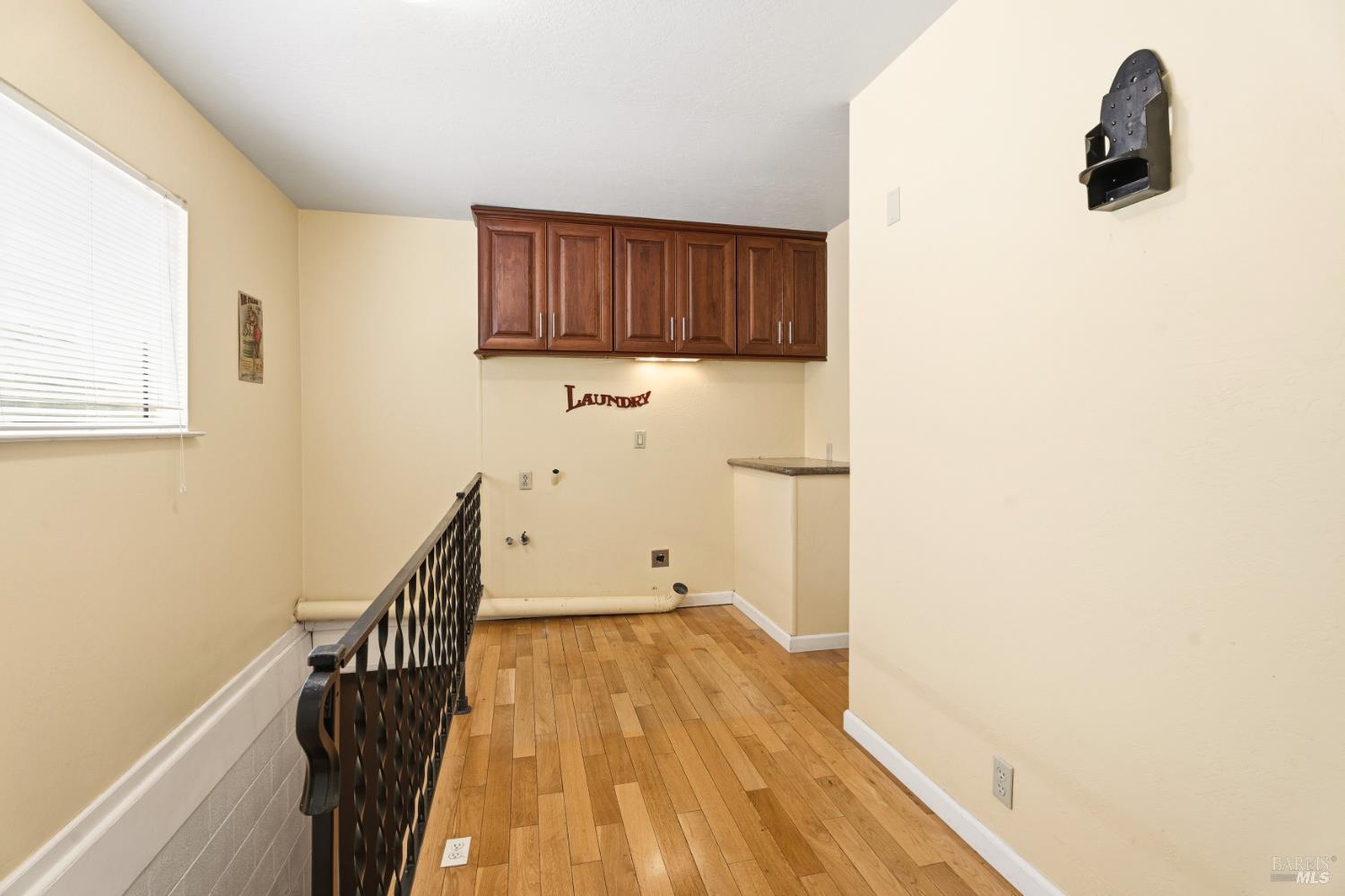 1691 Crane Road Ukiah CA 95482