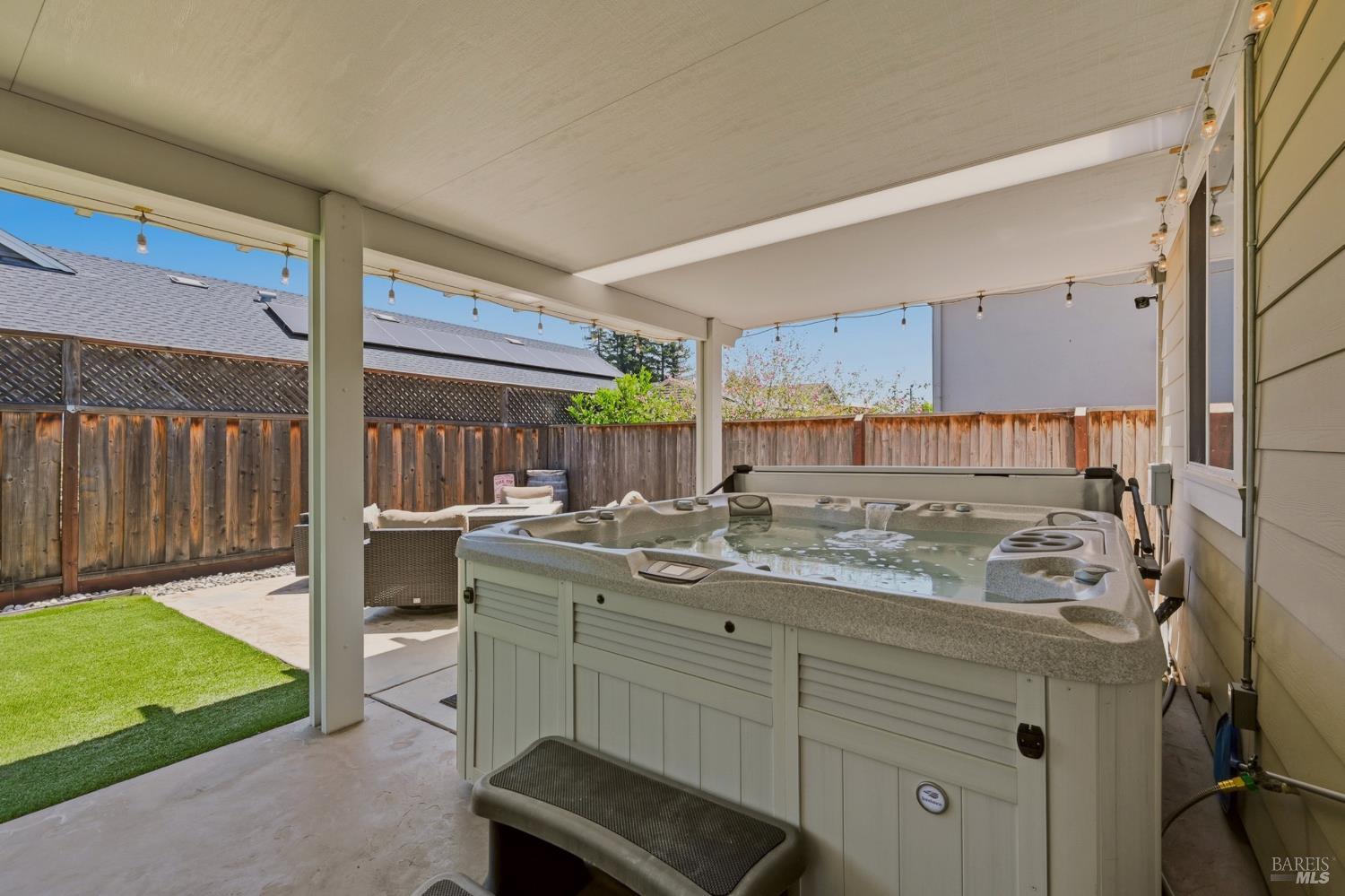 124 Old Vine Way Napa CA 94558