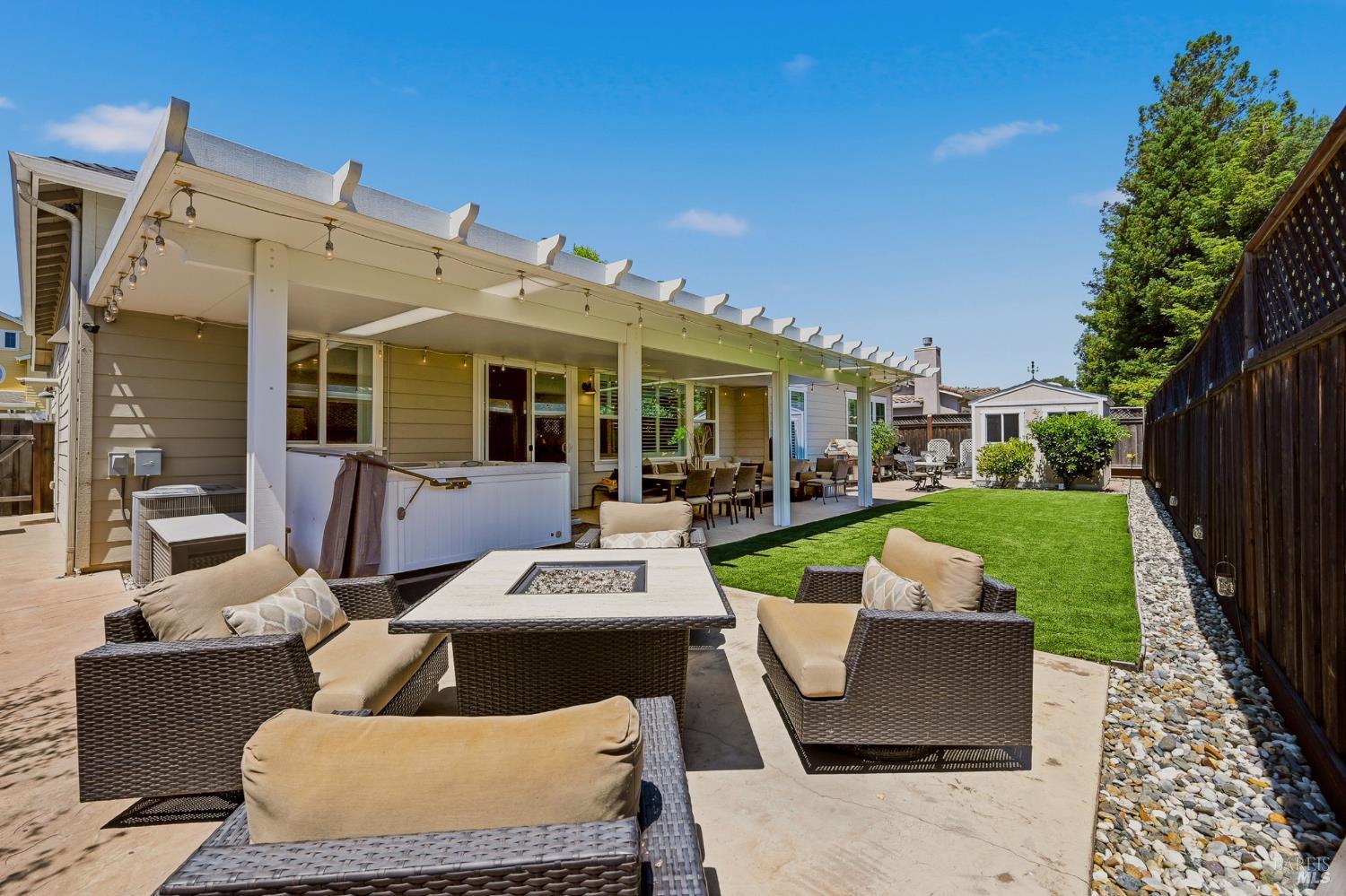 124 Old Vine Way Napa CA 94558