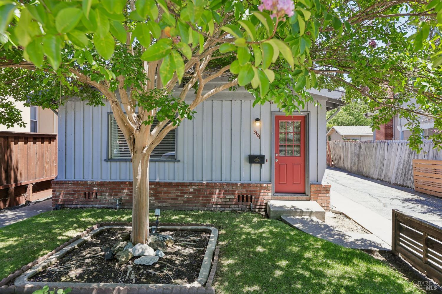 3121 Alhambra Avenue Martinez CA 94553