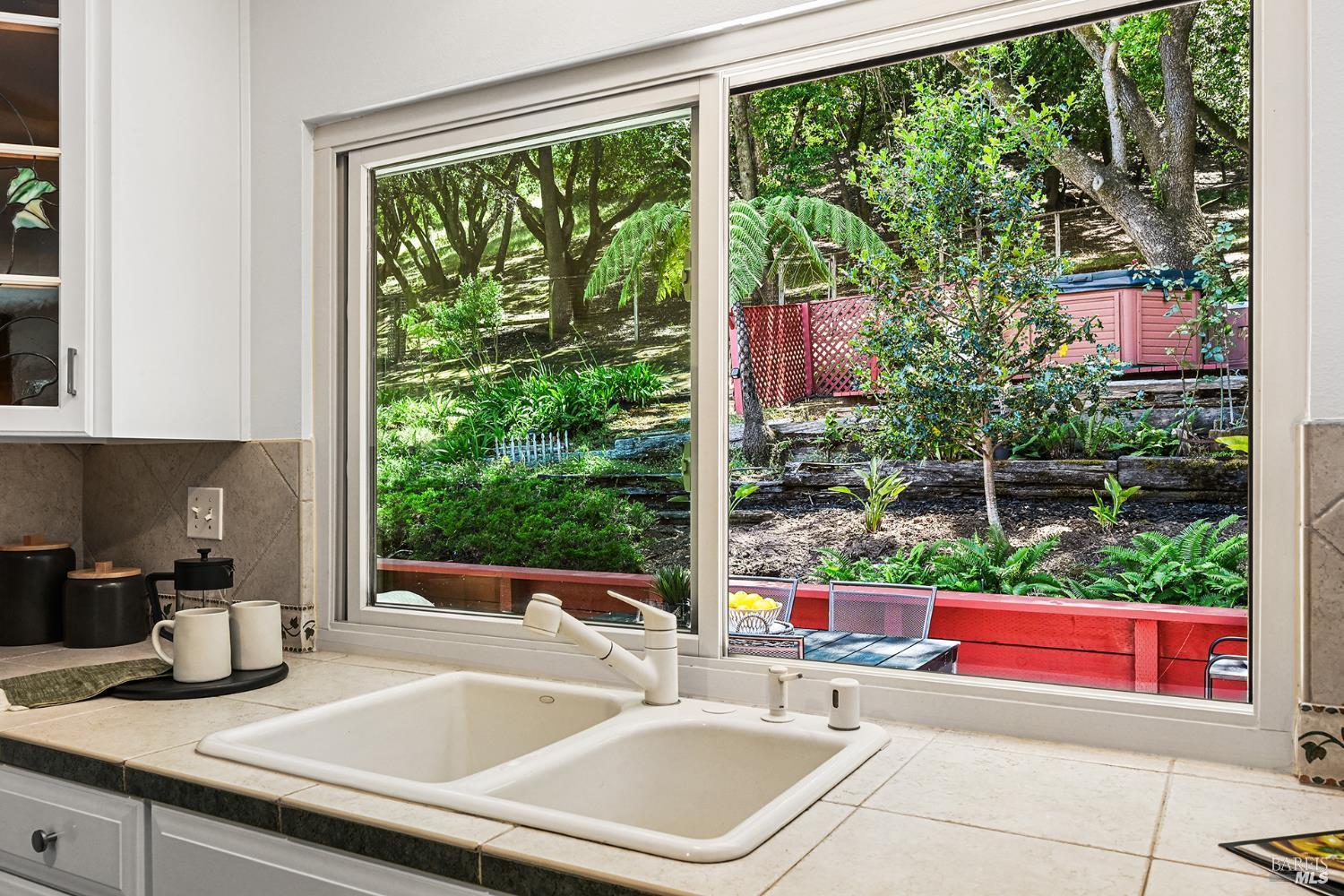501 Willow Court Novato CA 94945